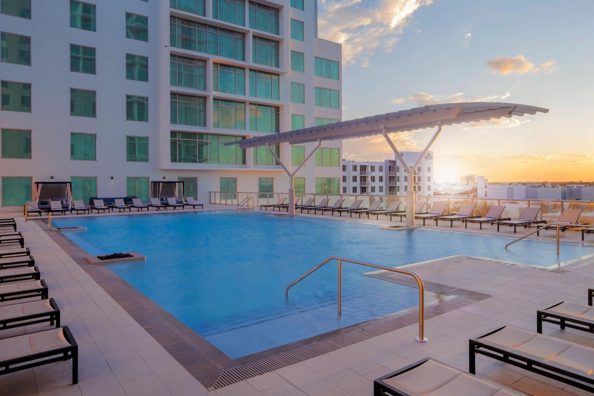 Marriott Fort Lauderdale Airport Dania Beach Exterior photo